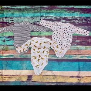 Three long shirt 0-3 months